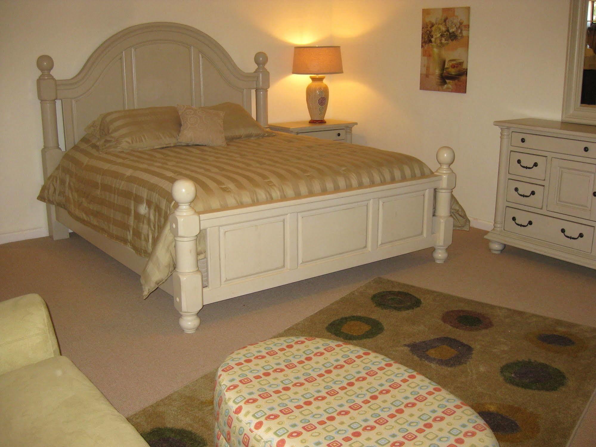 Square Inn Wimberley Bagian luar foto