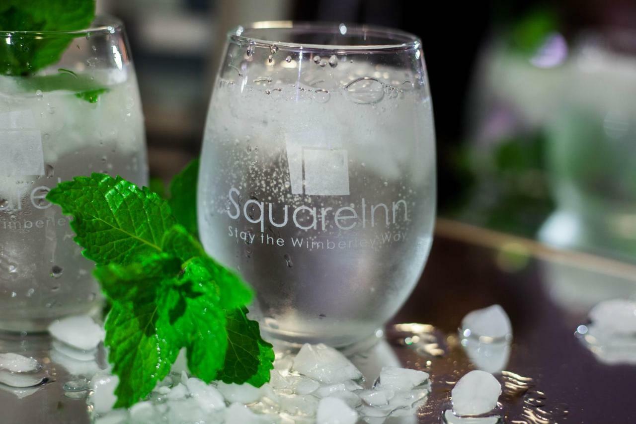 Square Inn Wimberley Bagian luar foto