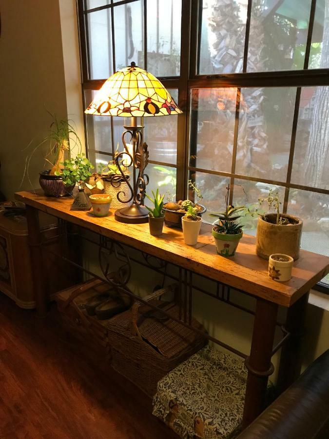 Square Inn Wimberley Bagian luar foto